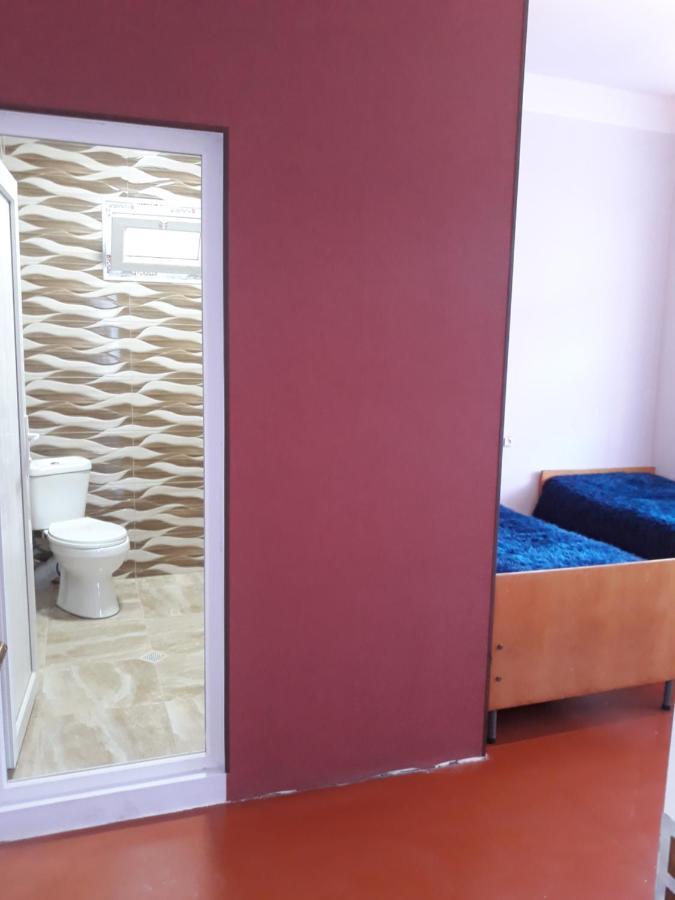 Megobroba Inn Dzentsmani Kültér fotó